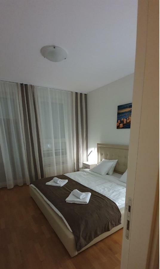 Royal Apartment Belvill Belgrado Exterior foto